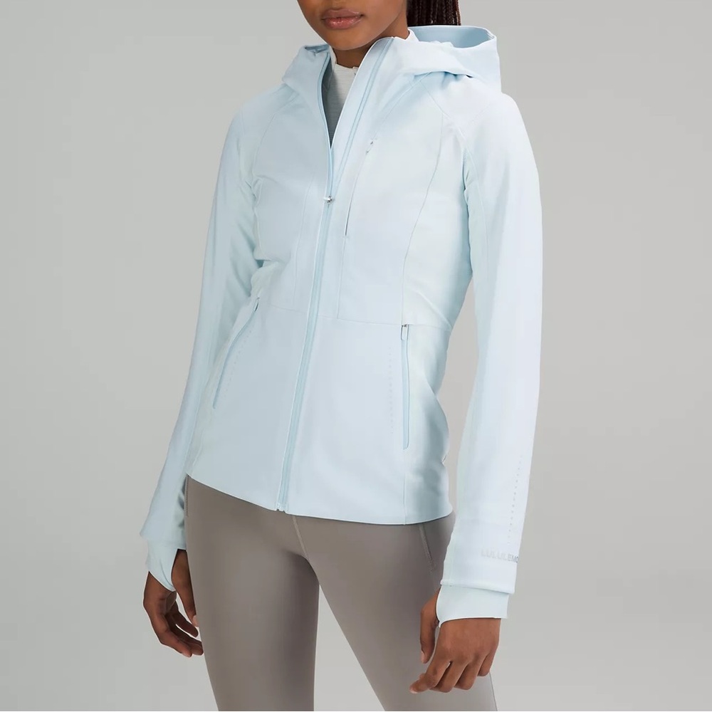 Lululemon Cross Chill Jacket / RepelShell